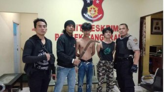 Polisi Diserang Celurit dan Dipukul Bambu saat Tangkap Pelaku Tawuran