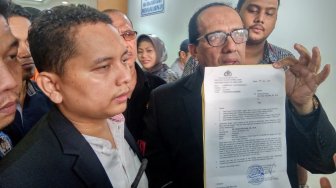 Kuasa Hukum Tak Terima Eggi Sudjana Ditangkap di Dalam Polda Metro Jaya
