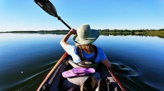 Traveling Bebas Polusi, Ini 4 Negara dengan Udara Terbersih di Dunia