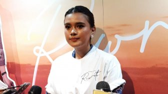 Pindah Agama, Ini 6 Artis yang Tak Lagi Puasa Ramadhan