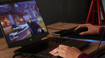 HP Rilis Laptop Gaming dengan Layar Ganda