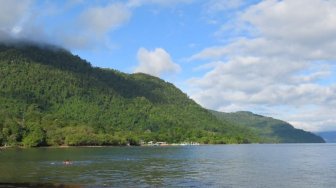 Ini Keindahan Danau Terdalam di Indonesia yang Bernama Danau Matano