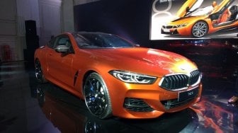 Garang, All New BMW M850i xDrive Coupe Gendong Mesin V8 Terbaru