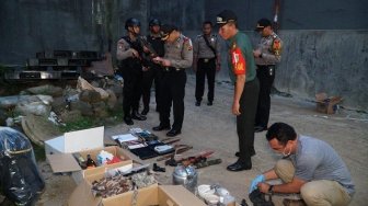 Terduga Teroris Ditabrak Polisi saat Mau Kabur Pakai Sepeda Motor