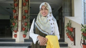 Lolos DPRD Rembang, Ini Cara Mahasiswi Unnes Siti Rizkiyah Kampanye Caleg