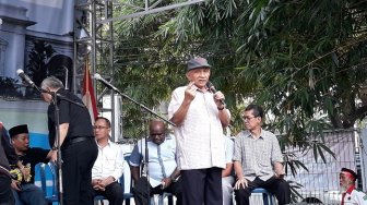 Amien Rais: Bedil, Tank, dan Panser Tak akan Pengaruhi Kekuatan Kita