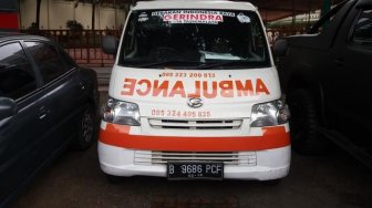 Ambulans Berlogo Gerindra Yang Bawa Batu Ternyata Nunggak Pajak Sejak 2015
