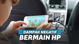 6 Dampak Negatif Bermain HP Terlalu Lama Bagi Tubuh