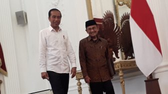 Ke Istana, Habibie Ucapkan Selamat Jokowi Terpilih Lagi Jadi Presiden