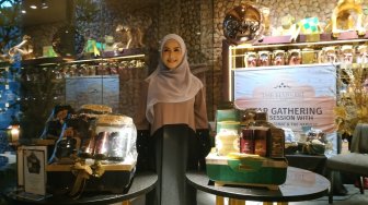 The Harvest Gandeng Revalina S. Temat Luncurkan Hampers Spesial Lebaran