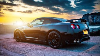 Nissan Akan Terapkan Teknologi Semi Swakemudi untuk Skyline