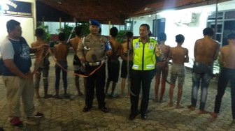 Tawuran Pelajar Pecah di Tangerang, Bapak-bapak Kena Bacok