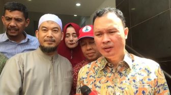 Ingin Fokus Ibadah, Pemeriksaan Ustaz Sambo Ditunda