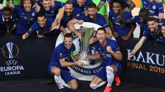 Para pemain Chelsea merayakan keberhasilan menjadi juara Liga Europa di Stadion Olimpiade Baku, Azerbaijan, Kamis (30/5) dini hari WIB. [Yuri KADOBNOV / AFP]