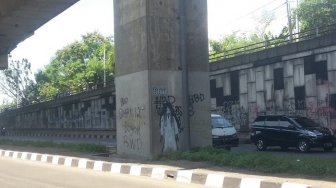 Heboh Mural Kuntilanak di Underpass Bogor, Bikin Merinding Pengendara