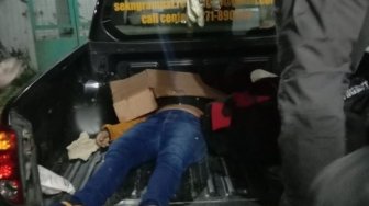 Kaget Dengar Suara Rem, Istri Pengemudi Motor Matic Tewas Terlindas Ban Bus