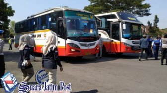 Jelang Lebaran, BNN dan Polres Kediri Kota Periksa Kesehatan Awak Bus