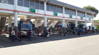 Penumpukan Penumpang di Terminal Tirtonadi dan Purbaya, Hindari Hal Ini