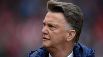 Bandingkan dengan Petinggi Bayern, Louis van Gaal Cibir CEO Man United