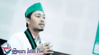 Jokowi Sebenarnya Hanya Dicintai oleh Separuh Rakyat Indonesia