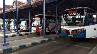 Jumlah Pemudik Pengguna Bus Tujuan Blitar Menurun