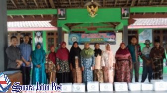 Antusiasme Masyarakat Terima Bantuan Bumdes Tanjung Makmur