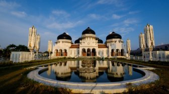 Masjid Raya Baiturrahman Banda Aceh Gelar Sholat Idul Fitri Berjamaah
