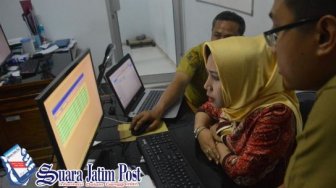 Baru Masuk, Ning Ita Sidak Fasilitas Publik di Mojokerto Kota