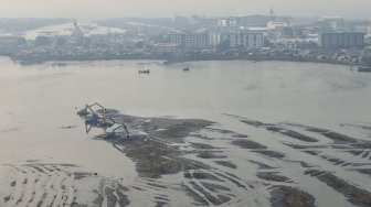 Anies Jawab Sindiran Menteri Susi Soal Lumpur dan Sampah Waduk Pluit