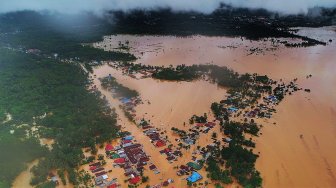 Kirim Tenaga Medis dan Obat, Dinkes Sultra Tangani Korban Banjir Konawe