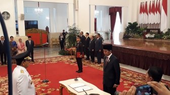 Sah! Jokowi Lantik Gubernur Sumbar, Kepri dan Bengkulu di Istana Negara