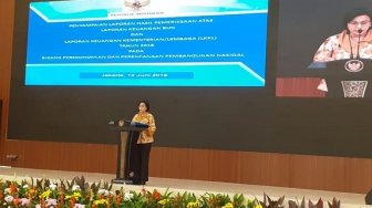 Girang Dapat Predikat WTP, Sri Mulyani Kasih Pantun ke BPK