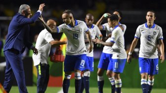 Kalahkan Bolivia, Brasil Sukses Runtuhkan Nasib Sial Pakai Jersey Putih