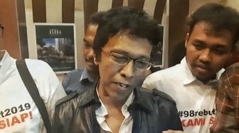 Tak Kuat, Adian Napitupulu: Jadi Menteri di Era Jokowi Capek Bos