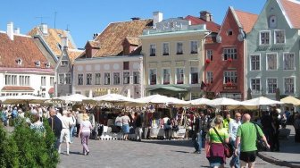 Pasar di tengah kota Tallin (Wikimedia Commons Pollo)