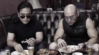 Deddy Corbuzier Mengaku Pusing Jadi Muslim Setelah Mualaf