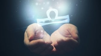 Ramalan Zodiak 22 Februari 2021: Libra Disarankan Perbanyak Ibadah