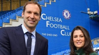 Aneh, Nama Petr Cech Muncul di Skuat Chelsea untuk Liga Inggris