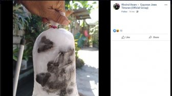 Unggah Jualan Es Batu di Facebook, Pria Ini Bikin Emosi Warganet