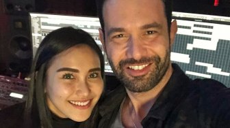 Multitalenta! Ini 5 Fakta Menarik Keremcem, Teman Duet Ayu Ting Ting