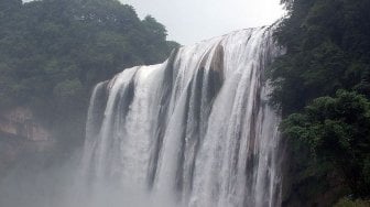 Jadi Peraduan 18 Air Terjun, Pesona Air Terjun Huangguoshu di China