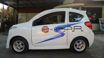 Komentari Mobil Elektrik Garuda UNY, Warganet Tak Kunjung Optimis