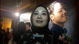 Dinda Hauw Mau Jadi Artis demi Mengobati Penyakit Ginjal Ayah