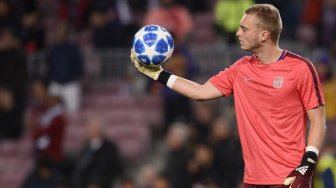 Gabung Valencia Usai 3 Musim Disia-siakan Barcelona, Cillessen Semringah