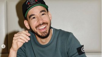 Tim Linkin Park Turun Tangan saat Mike Shinoda Konser di Jakarta