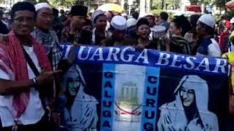 Didominasi Santri, Massa Aksi Sidang Putusan MK Dari Banten Tiba di Jakarta