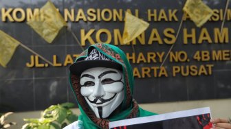 Aksi Tuntut Korban Kerusuhan 21-22 Mei di Komnas HAM