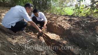 Struktur Batu Bata Kuno Era Majapahit di Desa Pakis Rusak