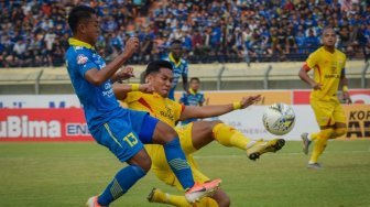Gol Telat Herman Dzumafo Bawa Bhayangkara FC Tundukkan Persib Bandung