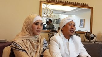 Jenis Kelamin Anak Pertama Opick dari Bebi Silvana Sesuai Harapan